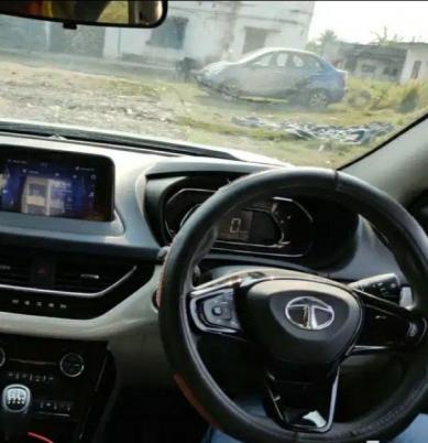 Tata Nexon XZA Plus (O) Petrol 2021