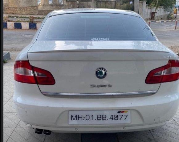 SKODA SUPERB Elegance 1.8 TSI MT 2012