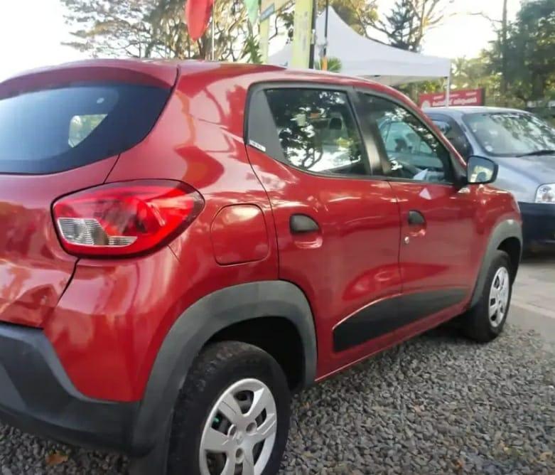 Renault KWID 1.0 RXT 2017