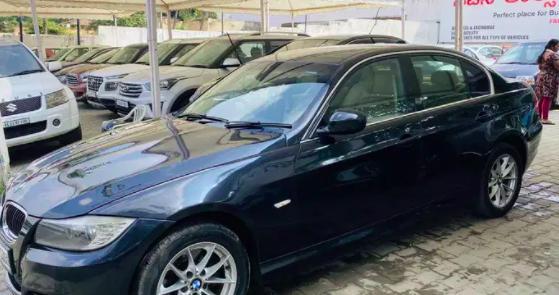 BMW 3 Series 320d 2010