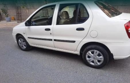 Tata Indigo eCS GLS 2013