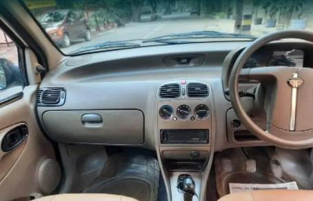 Tata Indigo eCS GLS 2013