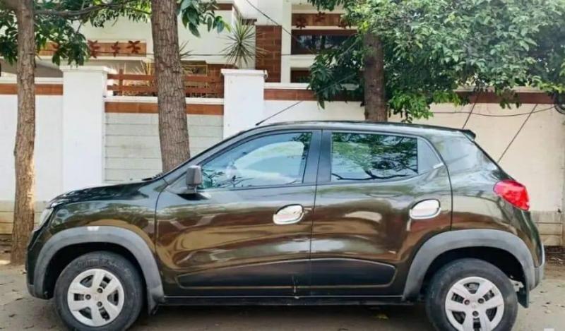 Renault KWID 1.0 RXT 2016