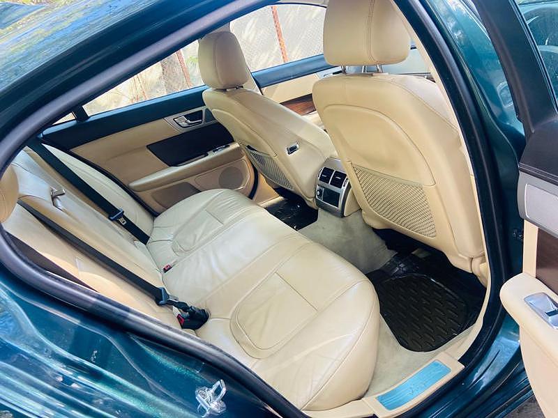 Jaguar XF 2.2 Diesel Luxury 2013