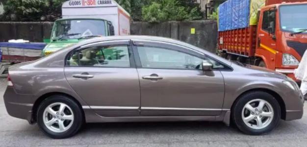 Honda Civic 1.8V MT 2012