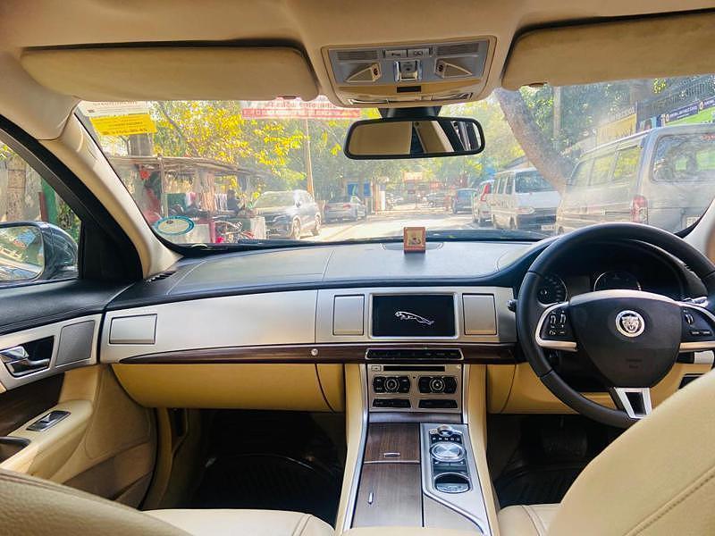 Jaguar XF 2.2 Diesel Luxury 2013