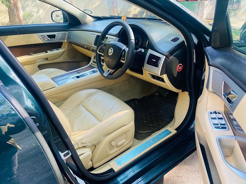 Jaguar XF 2.2 Diesel Luxury 2013