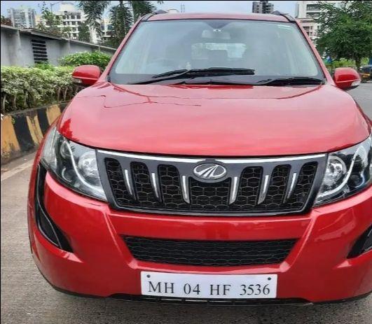 Mahindra XUV500 W6 2016