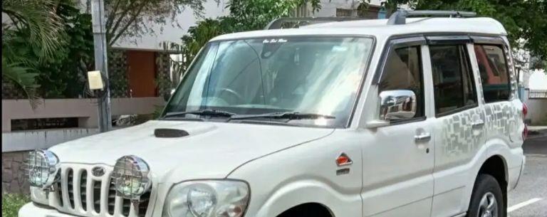 Mahindra Scorpio SLX 2006