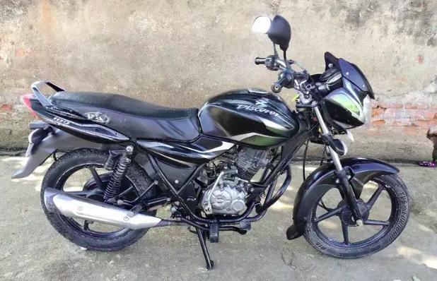 Bajaj Discover 100cc 2013