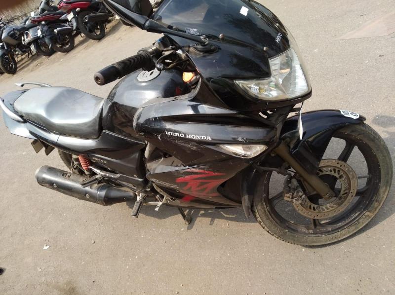 Hero Karizma ZMR 223cc 2011
