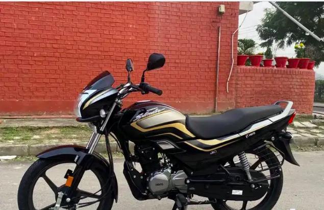 Hero Super Splendor Self Drum Alloy 125cc BS6 2020