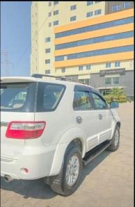 Toyota Fortuner 3.0 MT 4X4 2009