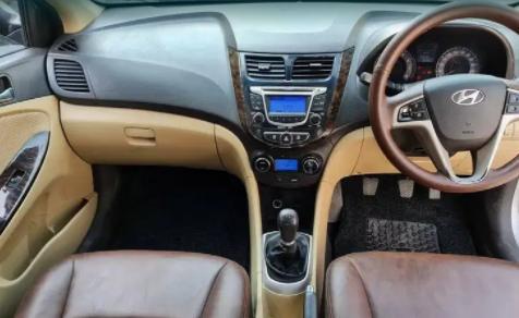 Hyundai Verna 1.6 VTVT SX 2012