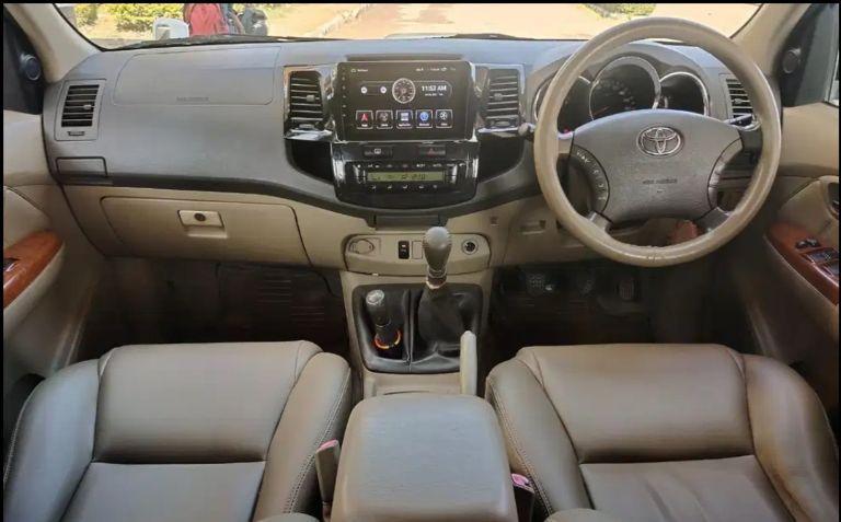 Toyota Fortuner 3.0 MT 4X4 2009