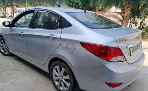 Hyundai Verna 1.6 VTVT SX 2012