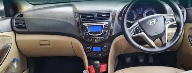 Hyundai Verna 1.6 CRDI SX 2012
