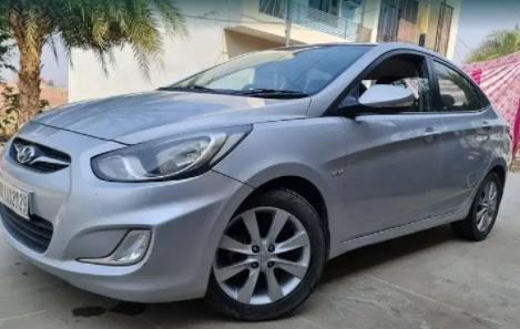 Hyundai Verna 1.6 VTVT SX 2012