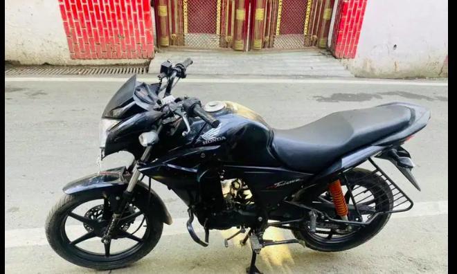 Honda CB Twister 110cc 2015