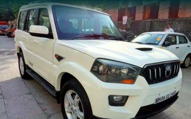 Mahindra Scorpio S10 2015