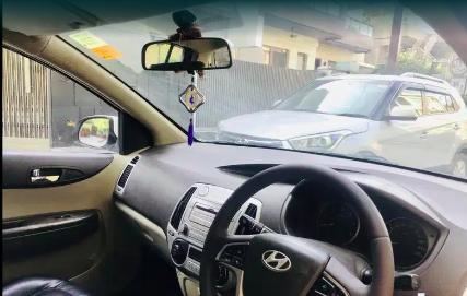 Hyundai i20 Sportz 1.4 CRDi 2011