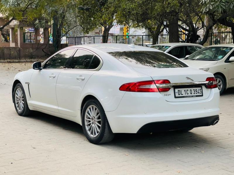 Jaguar XF 2.2 Diesel Luxury 2013