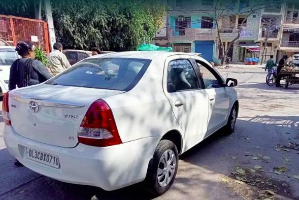 Toyota Prius 1.8 Z6 2012