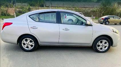 Renault Scala RXL AT 2012