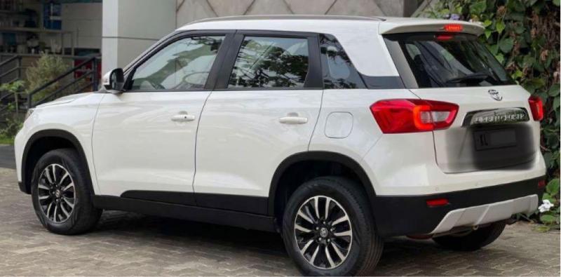 Toyota Urban Cruiser Mid MT 2021