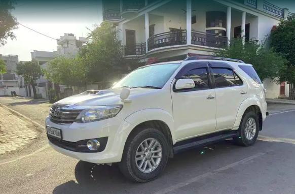 Toyota Fortuner 2.8 4x2 MT 2014