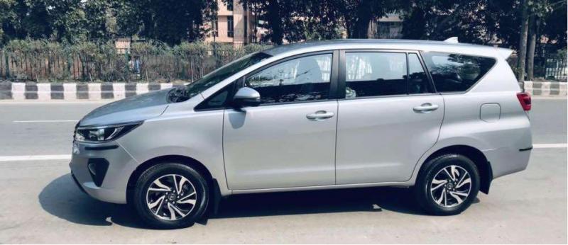 Toyota Innova Crysta 2.4 G 8 STR BS6 2021