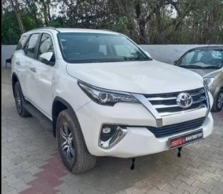 Toyota Fortuner 3.0 4x4 AT 2018