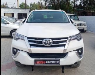 Toyota Fortuner 3.0 4x4 AT 2018