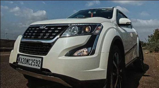 Mahindra XUV500 W11 2018