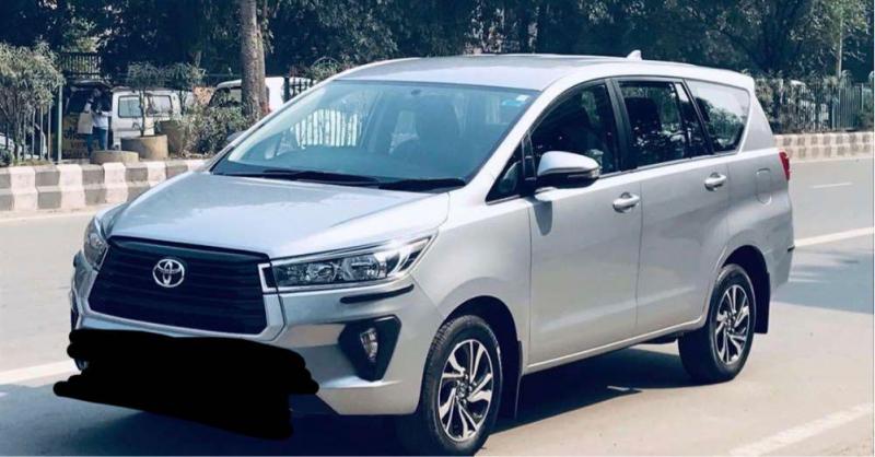 Toyota Innova Crysta 2.4 G 8 STR BS6 2021