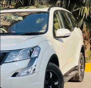 Mahindra XUV500 W11 2018