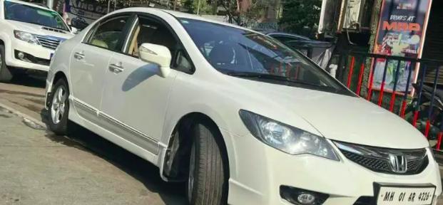 Honda Civic 1.8V MT 2012