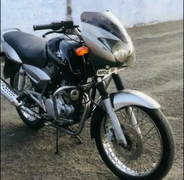 Bajaj Pulsar 150cc 2004