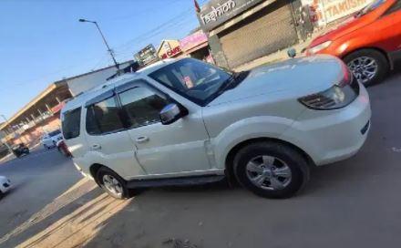 Tata Safari Storme 2.2 VX 4x4 2014