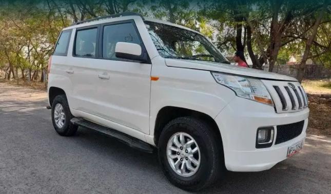 Mahindra TUV300 T8 2016