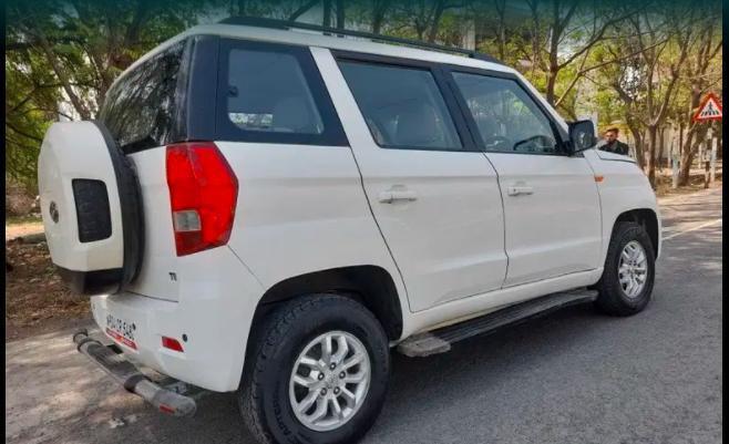 Mahindra TUV300 T8 2016