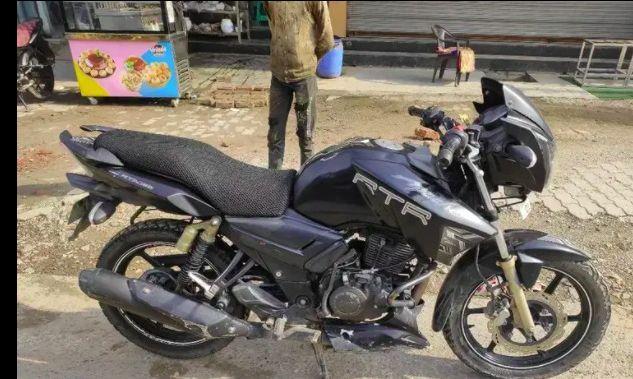 TVS Apache RTR 180cc 2015
