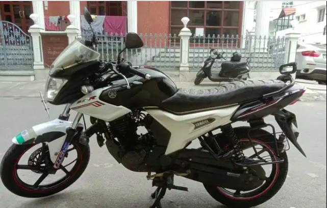 Yamaha SZR 150cc 2012