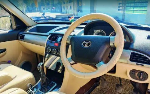 Tata Safari Storme 2.2 EX 4X2 2016