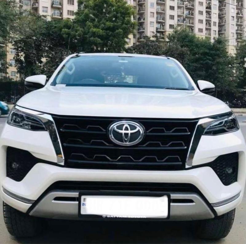 Toyota Fortuner 2.8 4x4 AT BS6 2021
