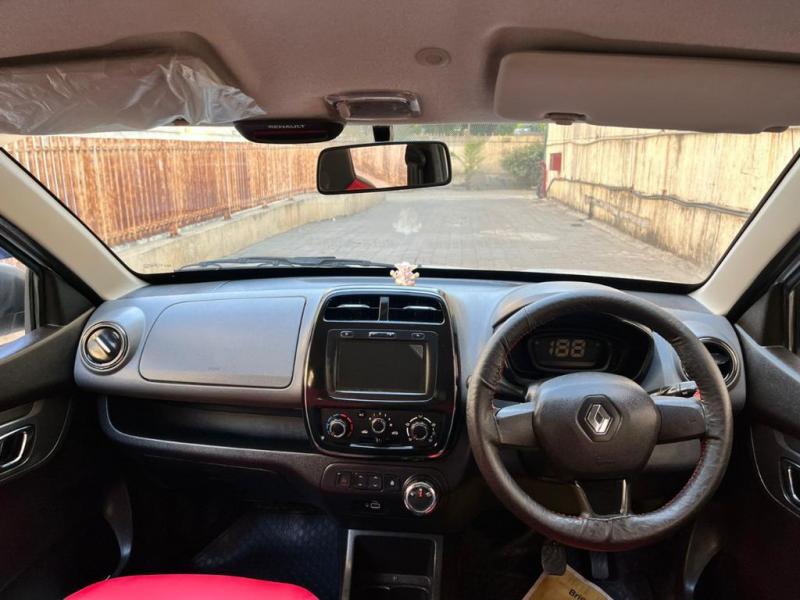 Renault KWID 1.0 RXT AMT Opt 2019