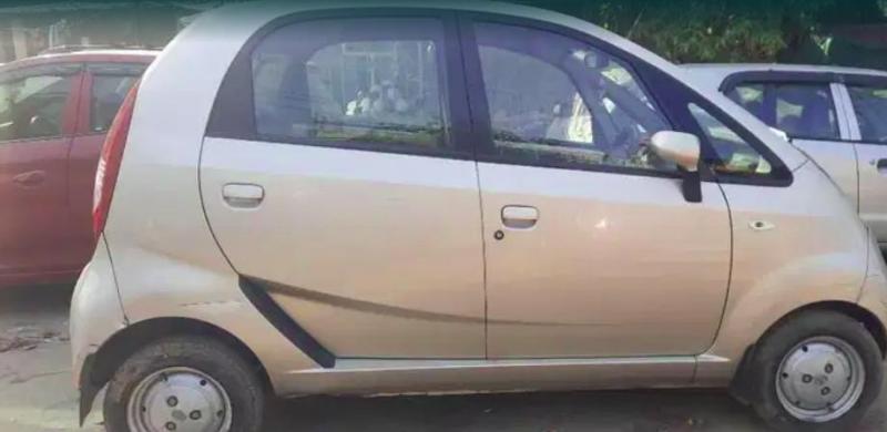 Tata Nano LX 2011