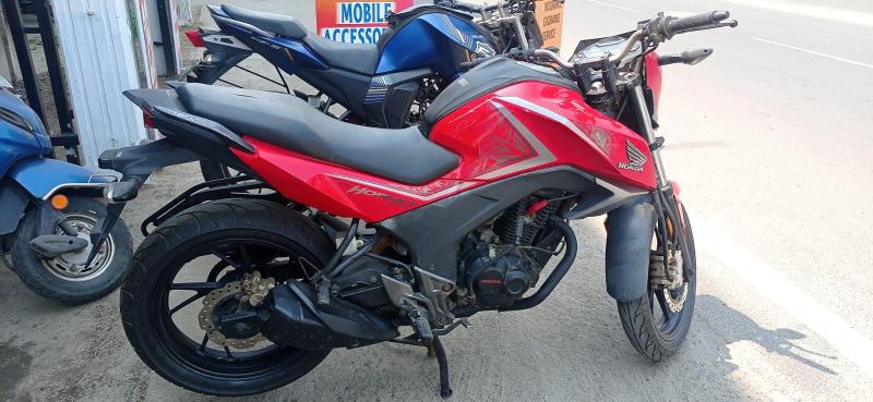 Honda CB Hornet 160R STD 2017