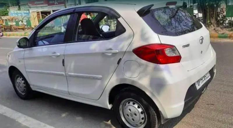 Tata Tiago Revotron XM 2016
