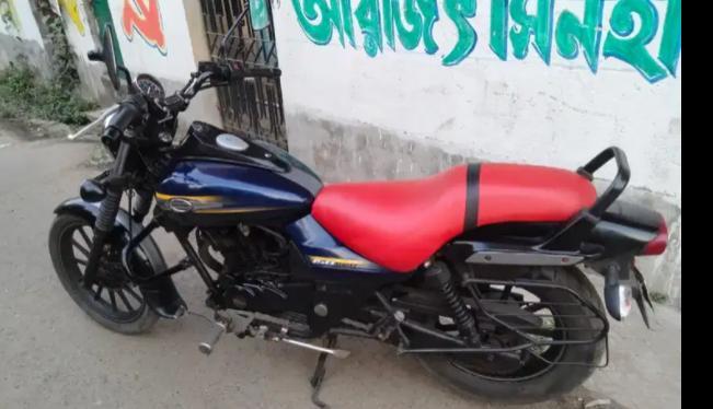 Bajaj Avenger 220cc 2017